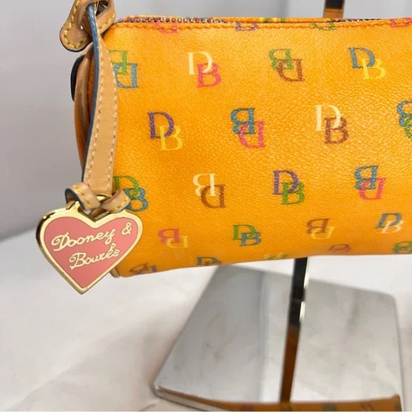 Dooney & Bourke Signature Orange Barrel Mini ShoulderBag- excellent condition! - Picture 9 of 13